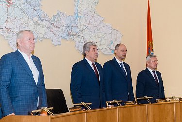 Областной бюджет принят!